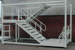 承接钢结构楼梯工程